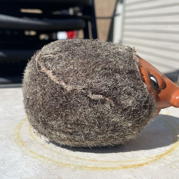 Vintage NuNu #936 Eating Hedgehog Wind Up Friction Tin Toy - No Key - Picture 3 of 8